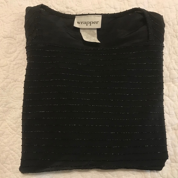 Elegant Wrapper sparkly striped black on black long sleeve top (M) - Picture 13 of 14